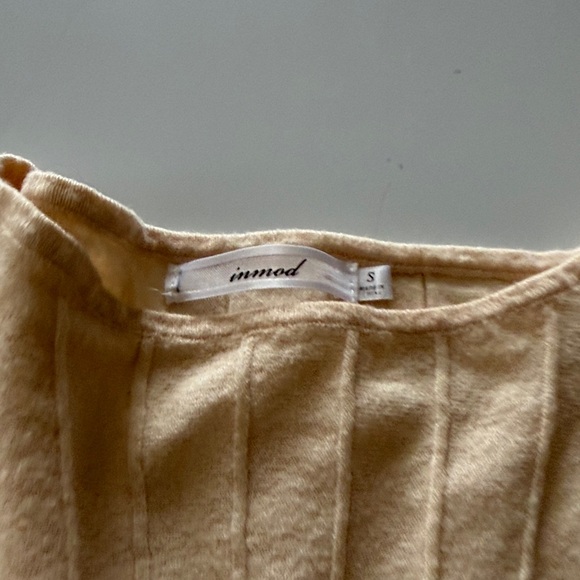 Inmod Cream Ribbed Sweater size Small - Picture 3 of 10